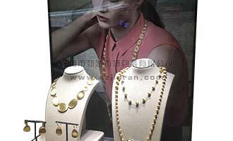 高档超纤珍珠橱窗珠宝包装公司